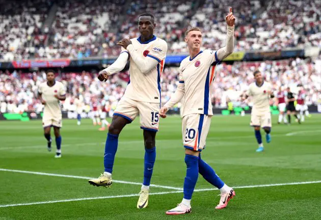 Nicolas Jackson and Cole Palmer celebrate against West Ham