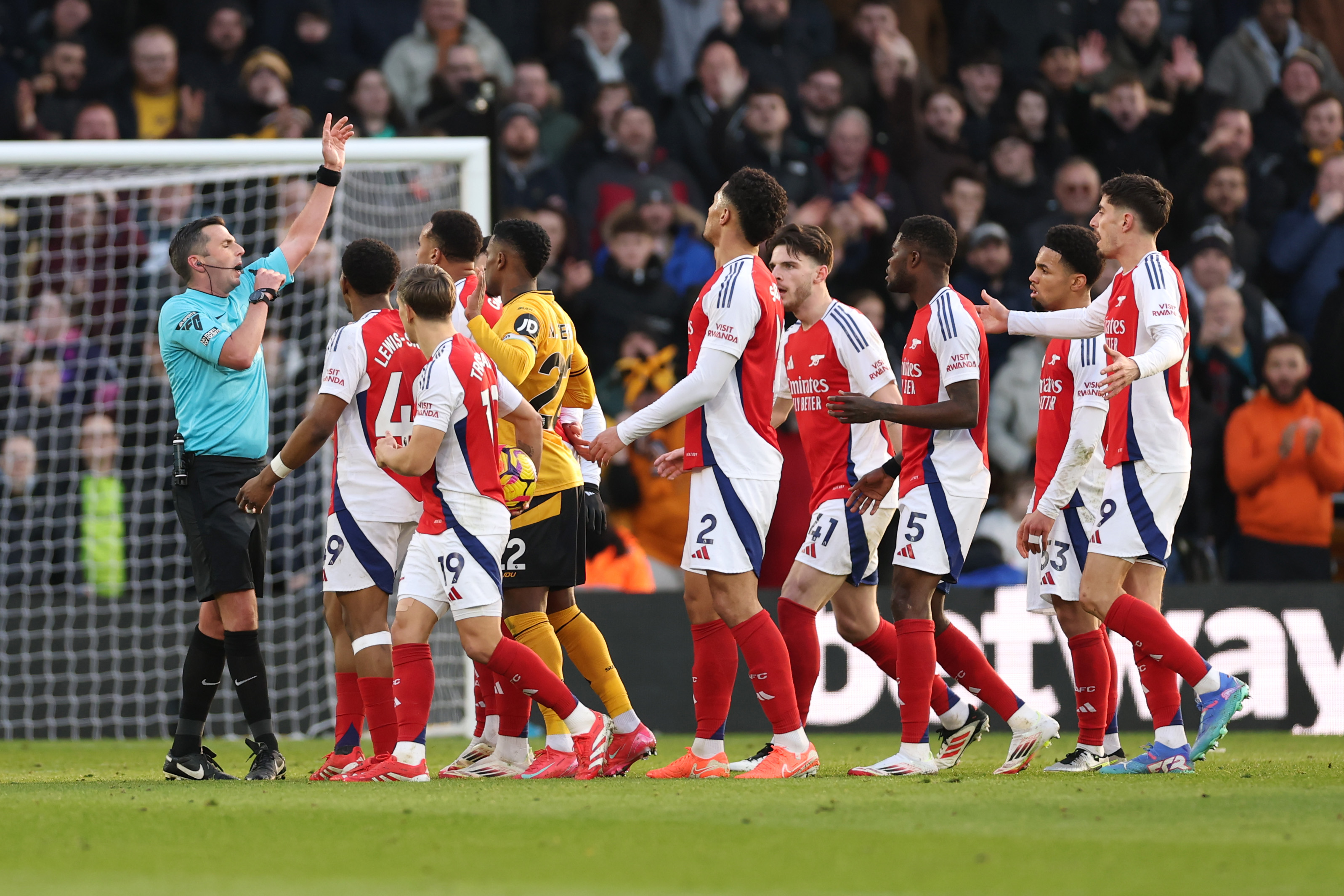 Myles Lewis-Skelly is sent off against Wolves