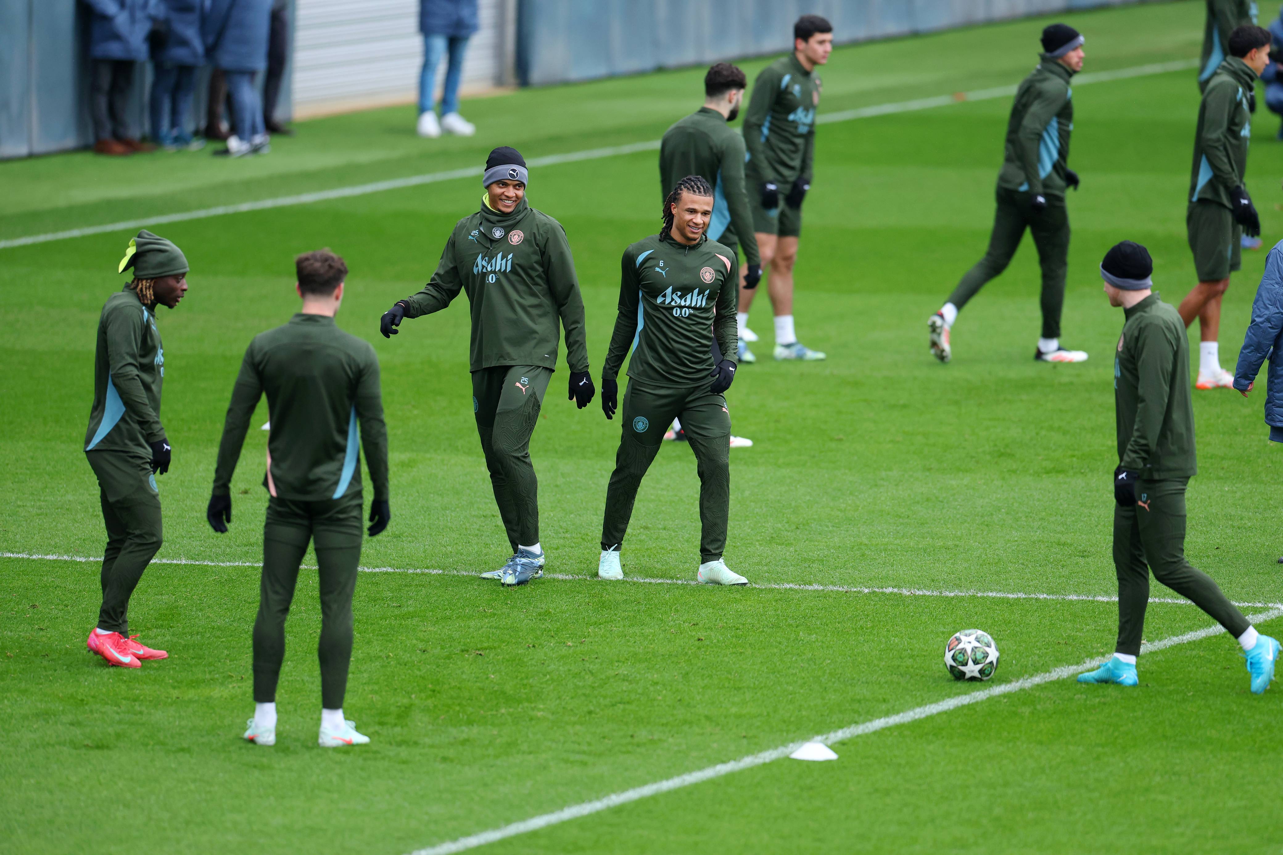 Man City in training against Real Madrid