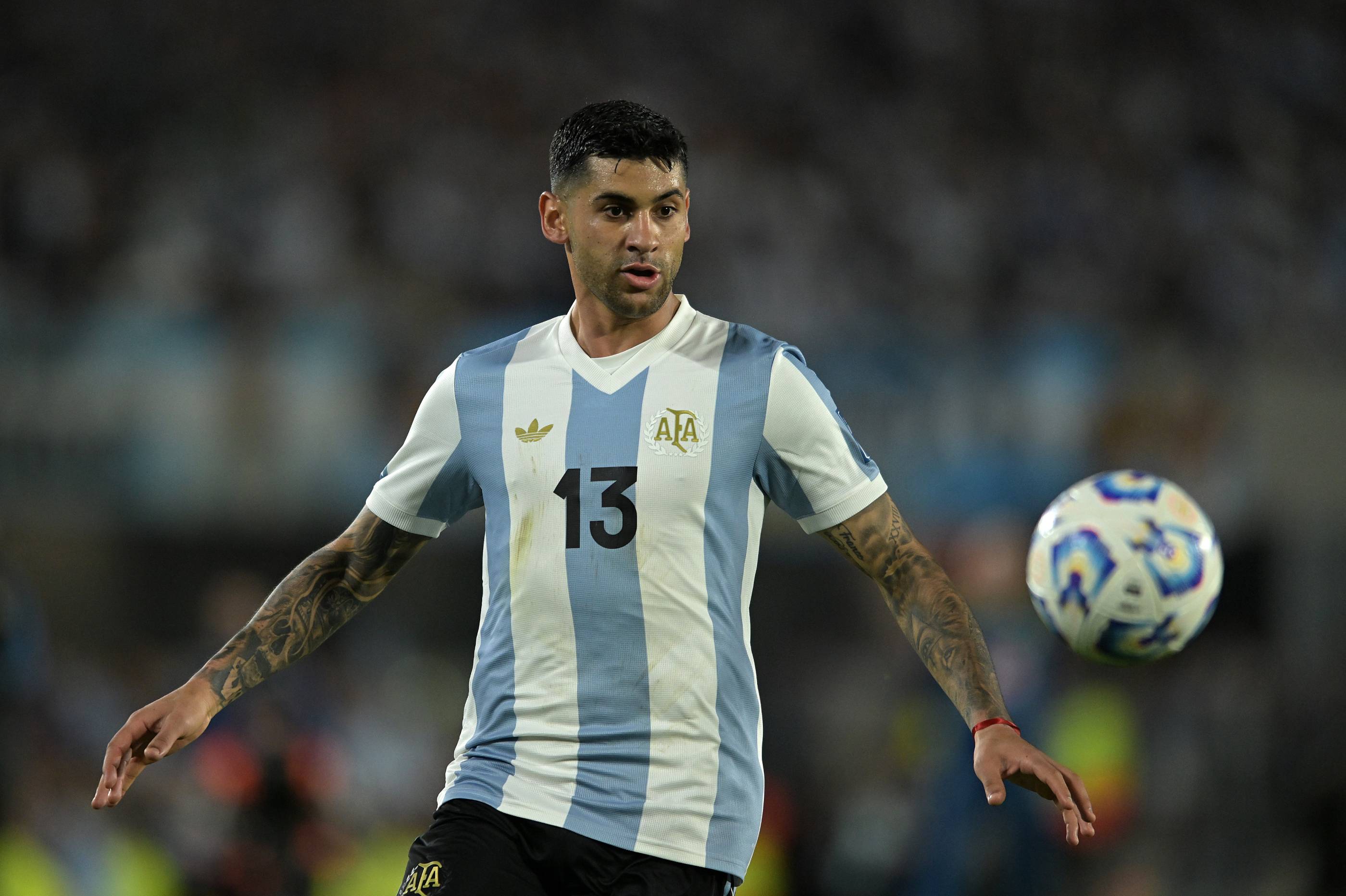 Cristian Romero in action for Argentina