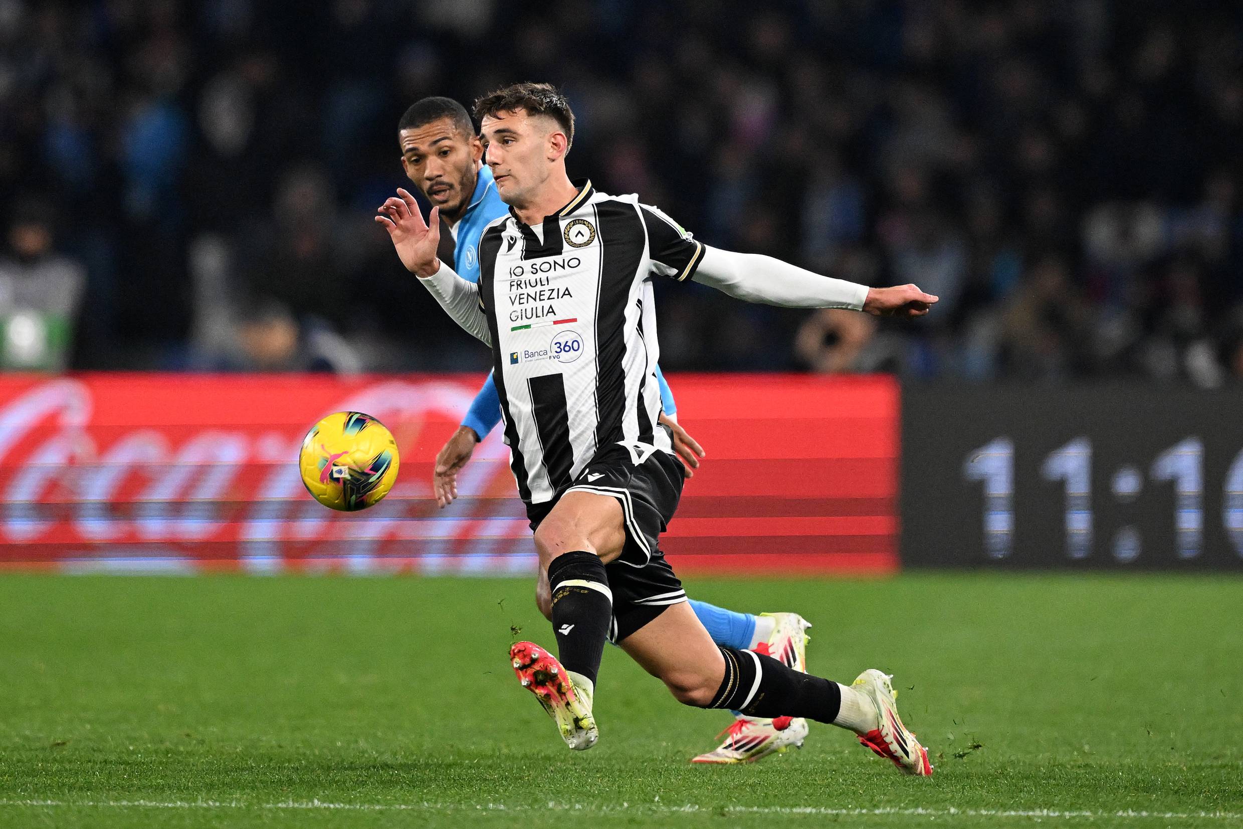 Lorenzo Lucca in action for Udinese