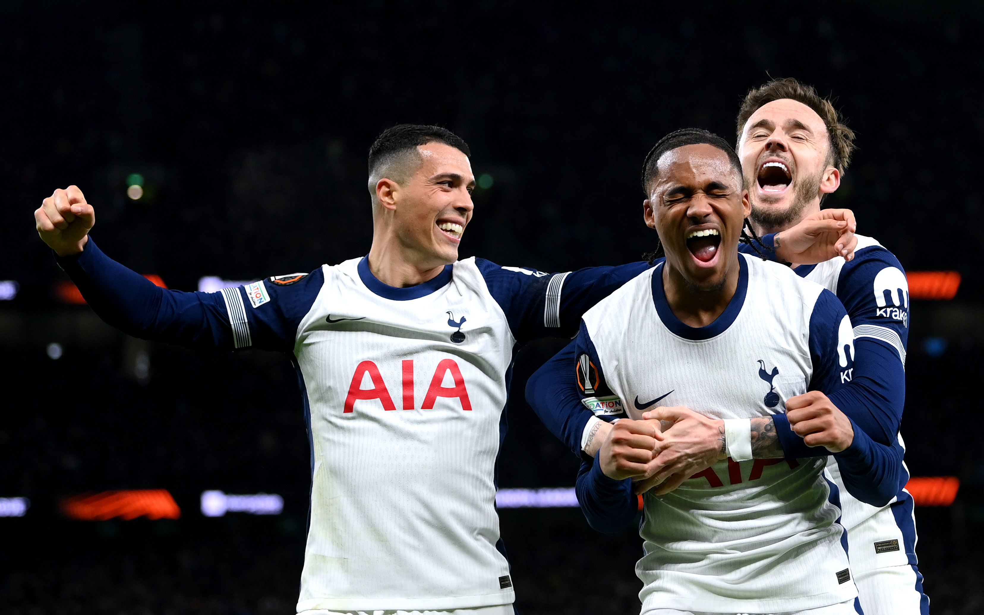 Spurs celebrate against AZ Alkmaar