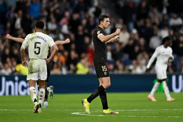 Valencia celebrate beating Real Madrid