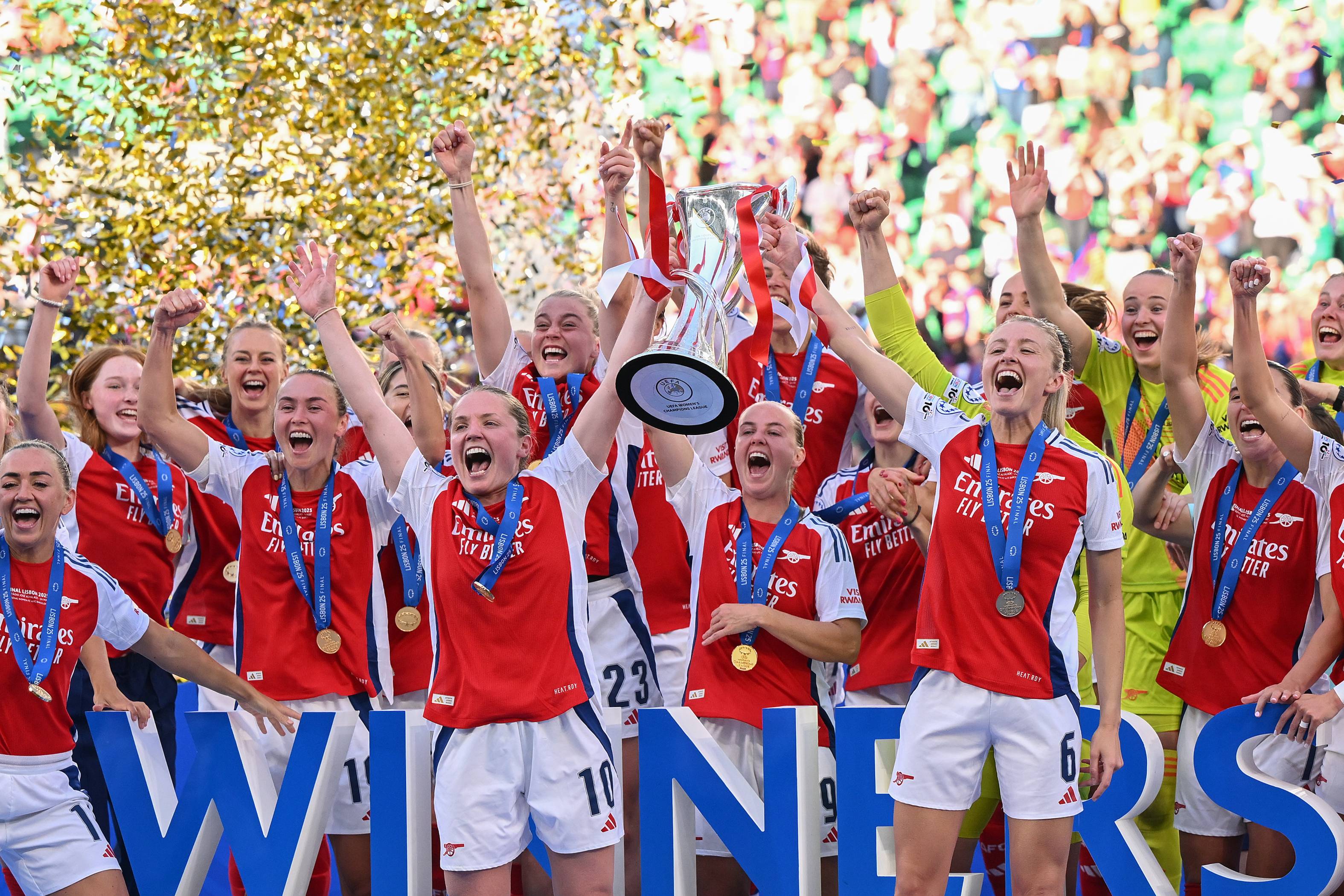 Arsenal Women lift the Champions League