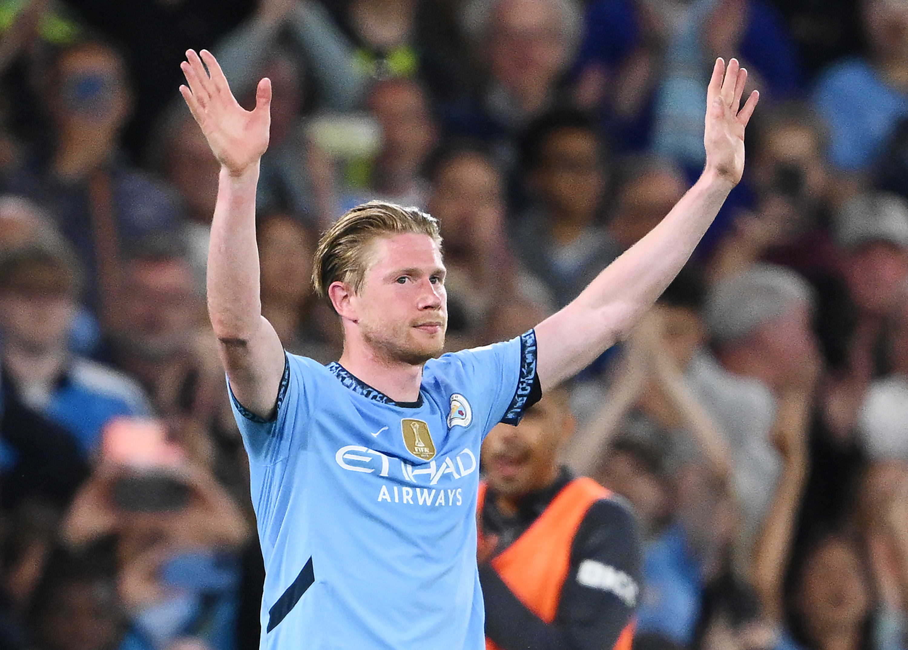 Kevin De Bruyne waves goodbye to the Man City fans