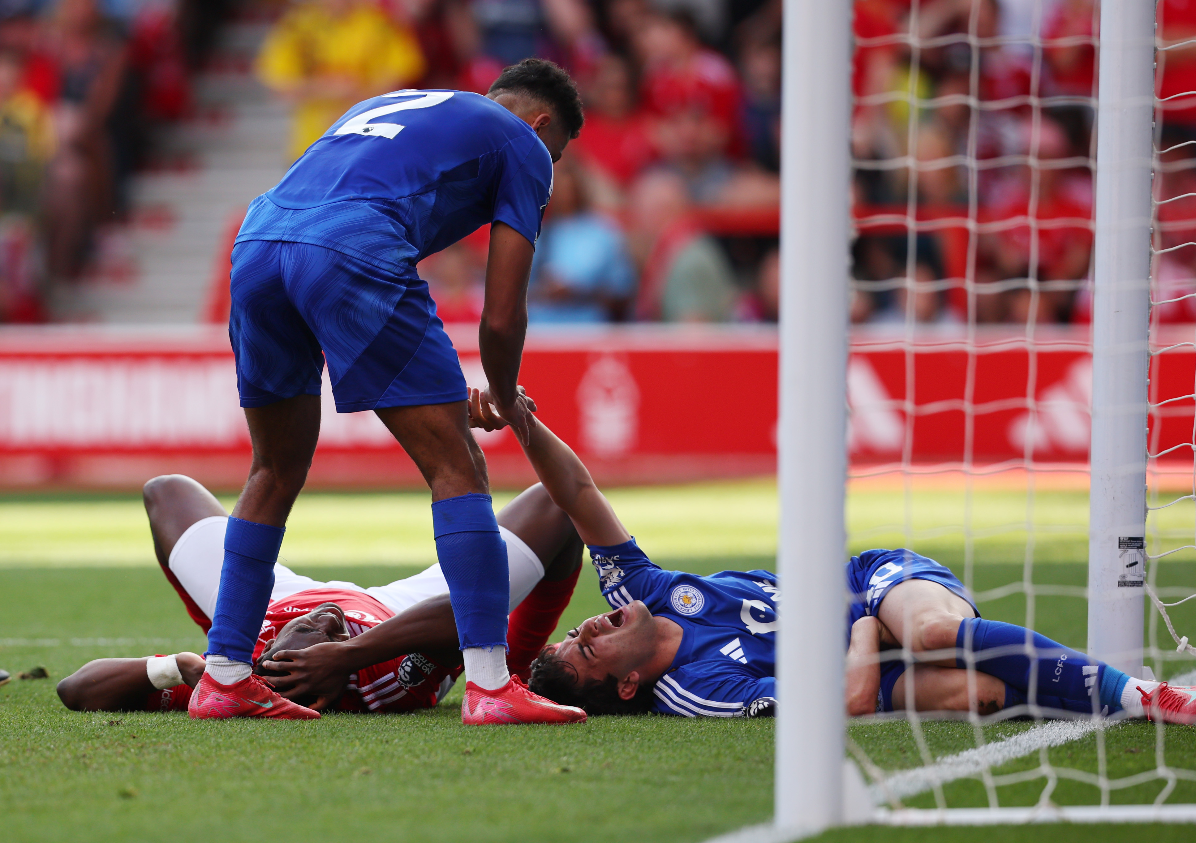 Taiwo Ayoniyi's injury against Leicester