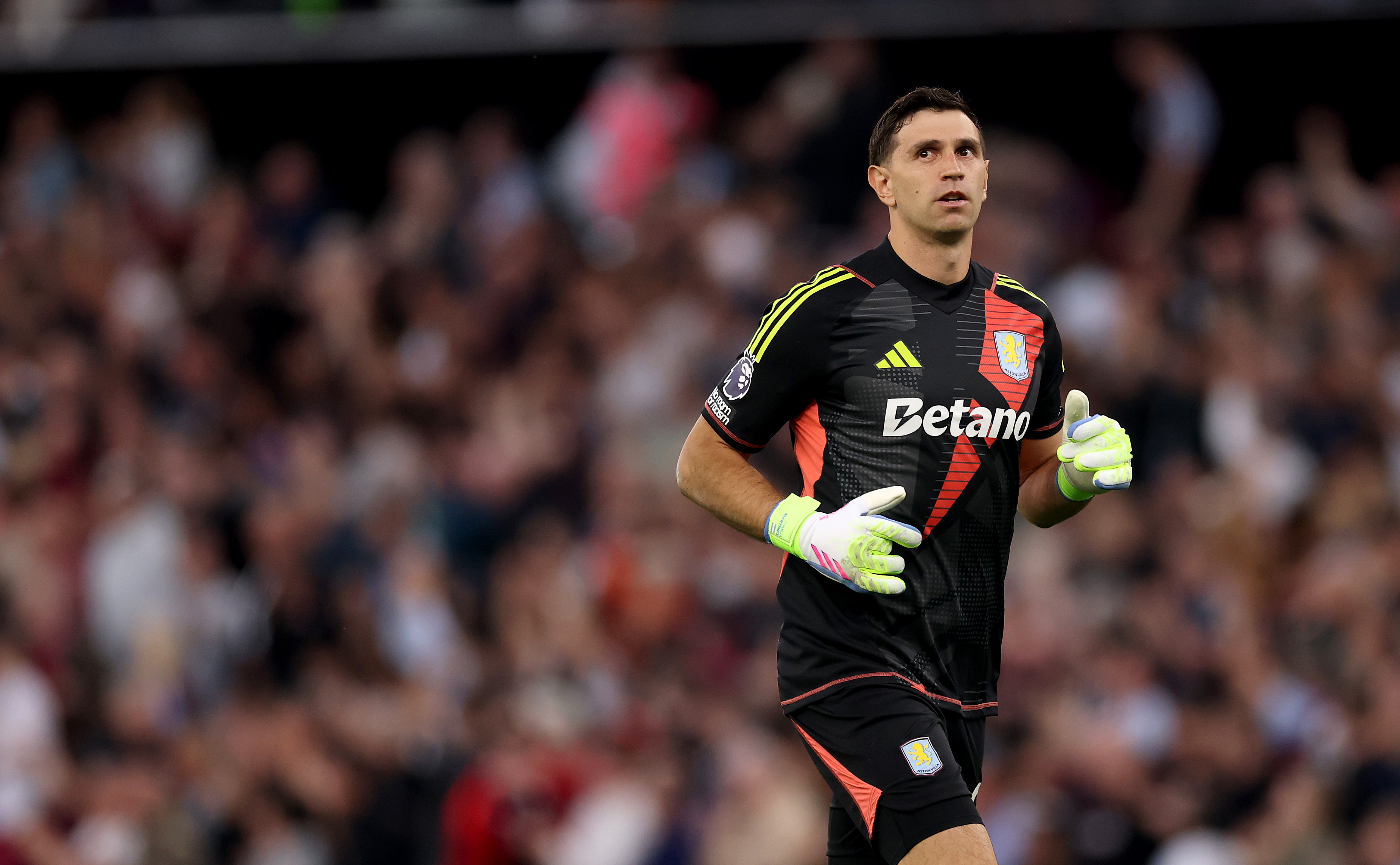 Aston Villa goalkeeper Emi Martinez