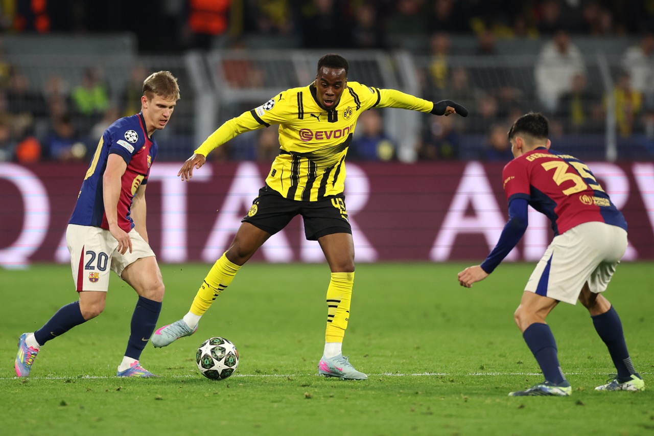 Jamie Gittens of Borussia Dortmund