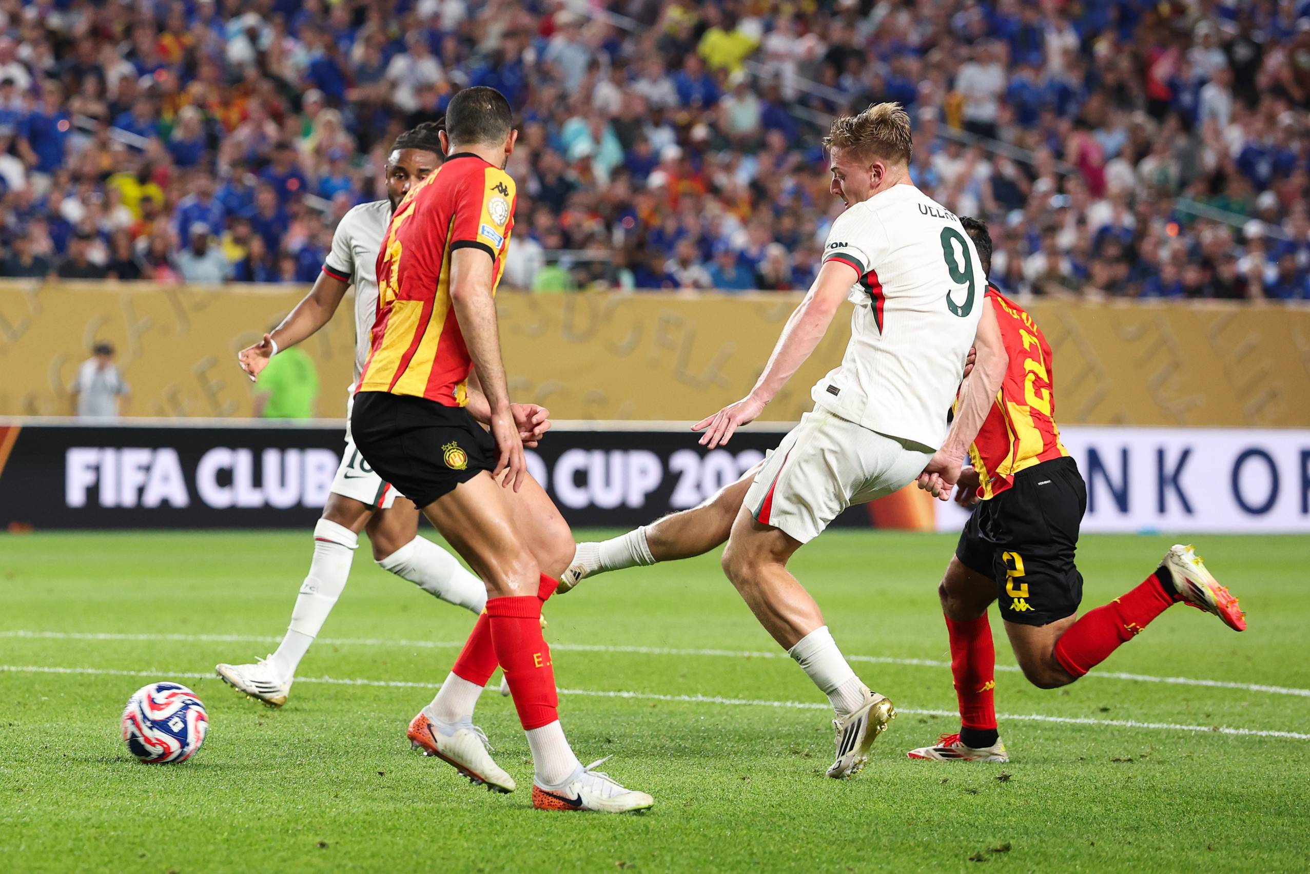 Liam Delap against ES Tunis