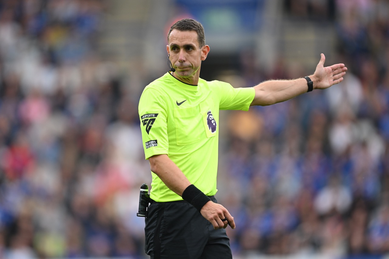 He knows it' - Emery says referee made 'big mistake' as