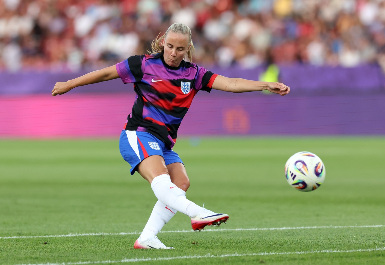England forward Beth Mead says the Lionesses believed that they cou;d revive Euros hopes (Photo by Alexander Hassenstein/Getty Images via OneFootball)