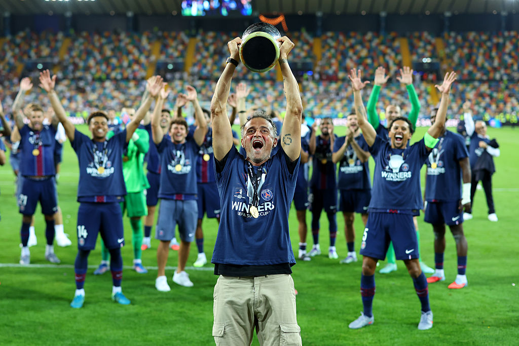 PSG celebrate winning the Super Cup