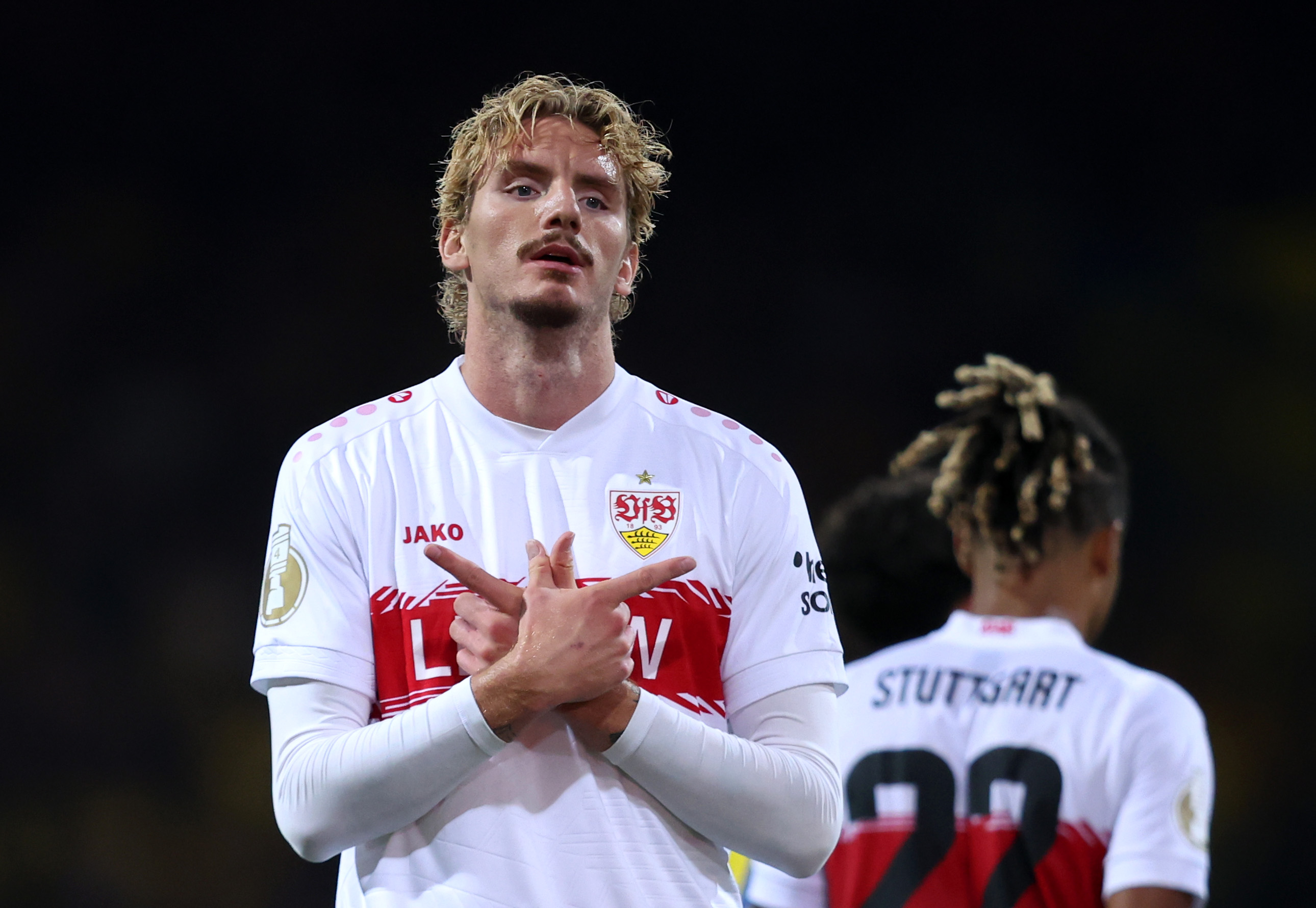 Newcastle have signed Nick Woltemade