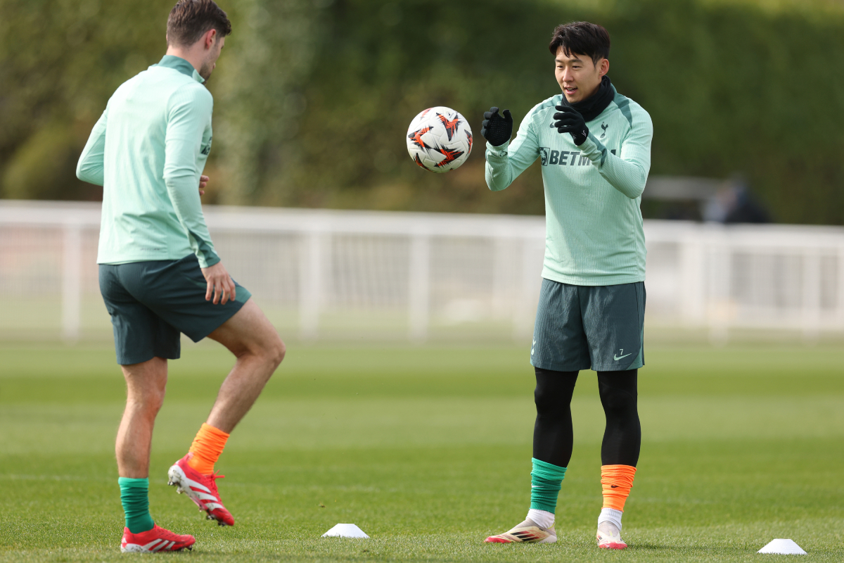 Davies and Son are entering the final year of their contracts (Photo by Richard Pelham/Getty Images) via ONE FOOTBALL