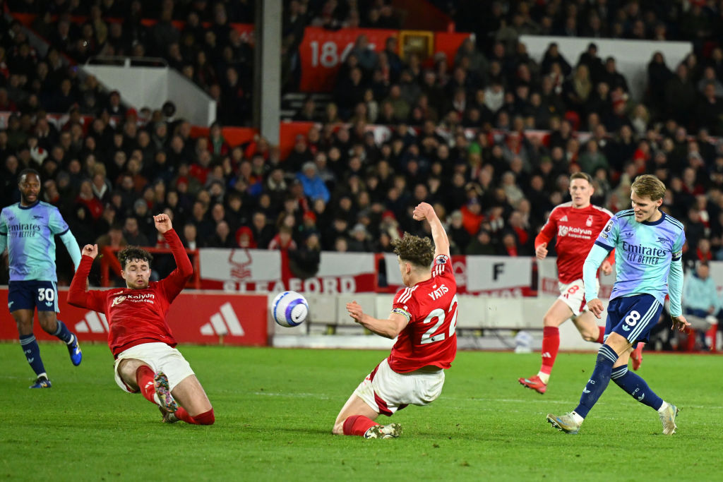 Arsenal playing Nottingham Forest last season