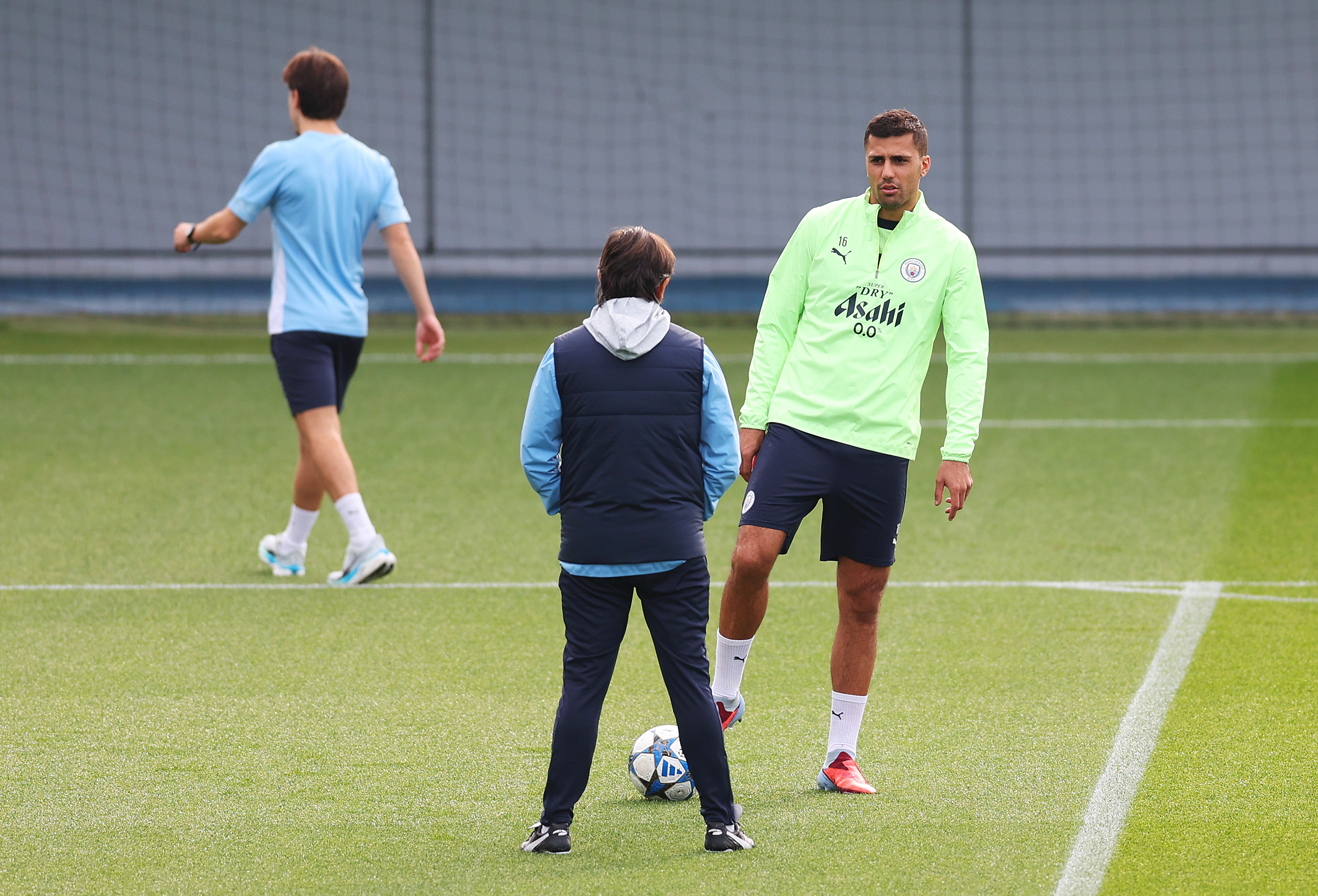 Rodri in Man City training