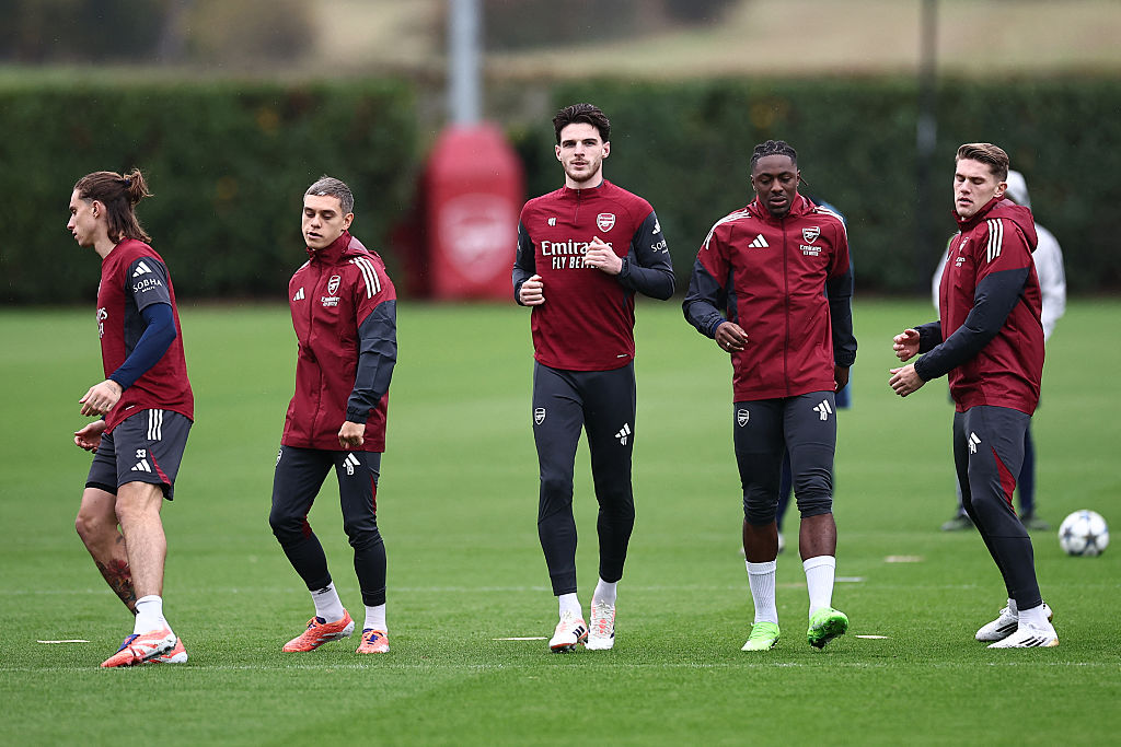 Arsenal in training ahead of Atletico Madrid