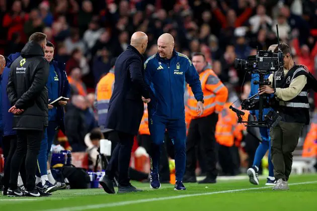 Arne Slot and Sean Dyche shake hands