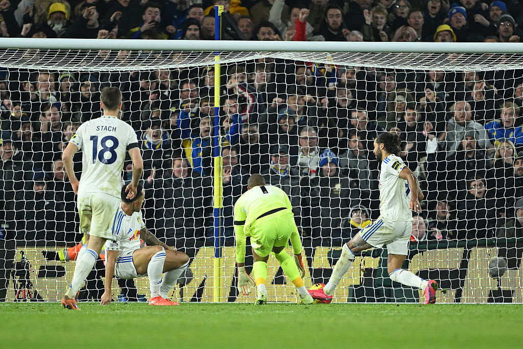 Dominic Calvert-Lewin scores against Chelsea