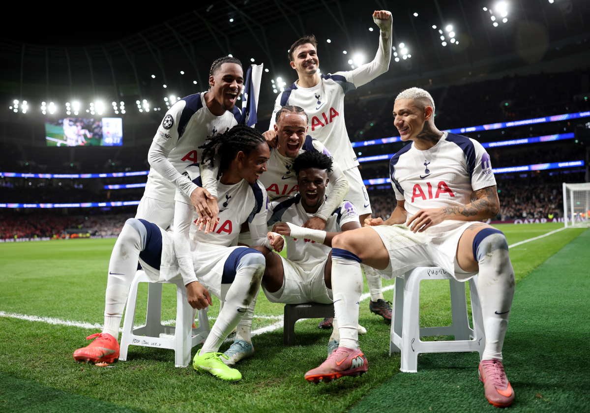 Spurs celebrate against Slavia Prague (Photo by Julian Finney/Getty Images)