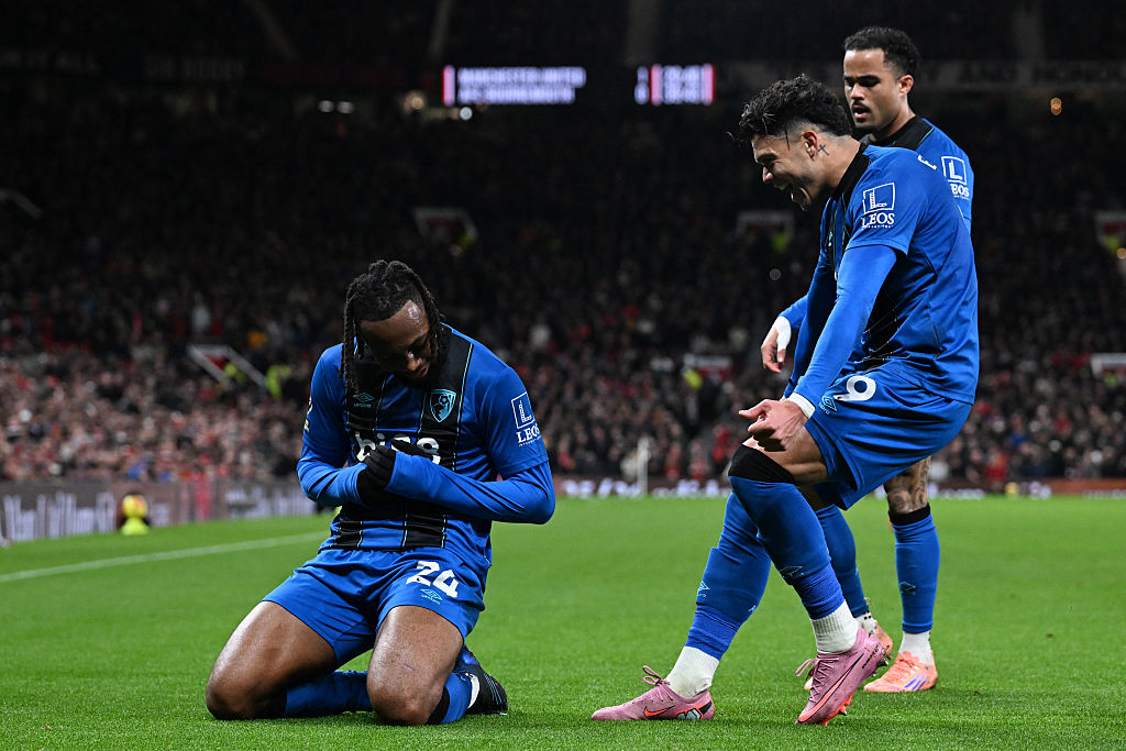 Antoine Semenyo celebrates