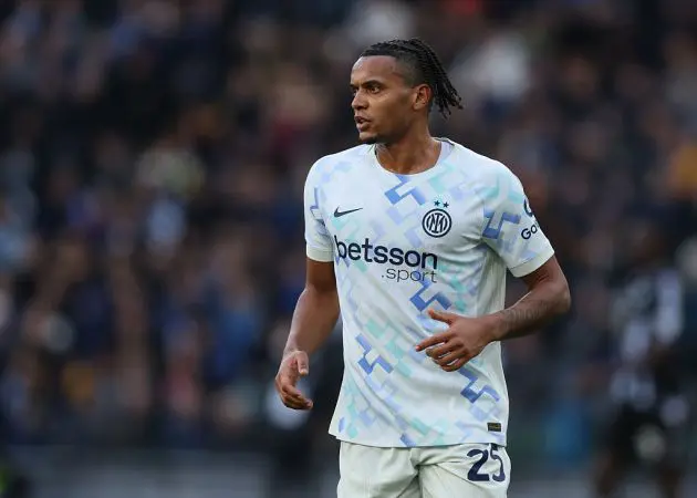 Manuel Akanji