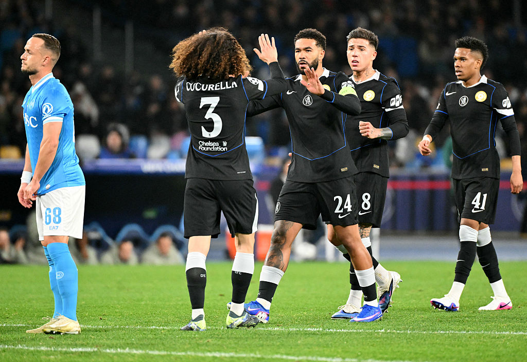 Reece James with his Chelsea team-mates