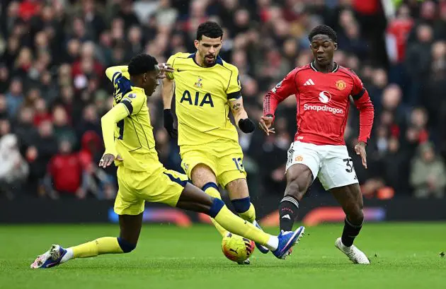Kobbie Mainoo in action against Spurs