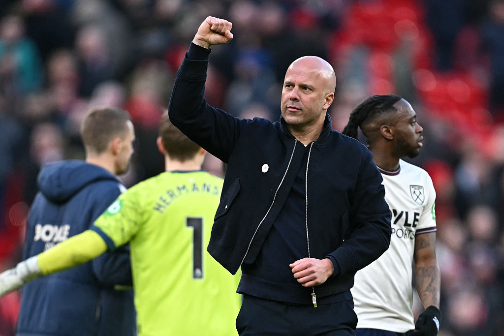 Liverpool boss Arne Slot