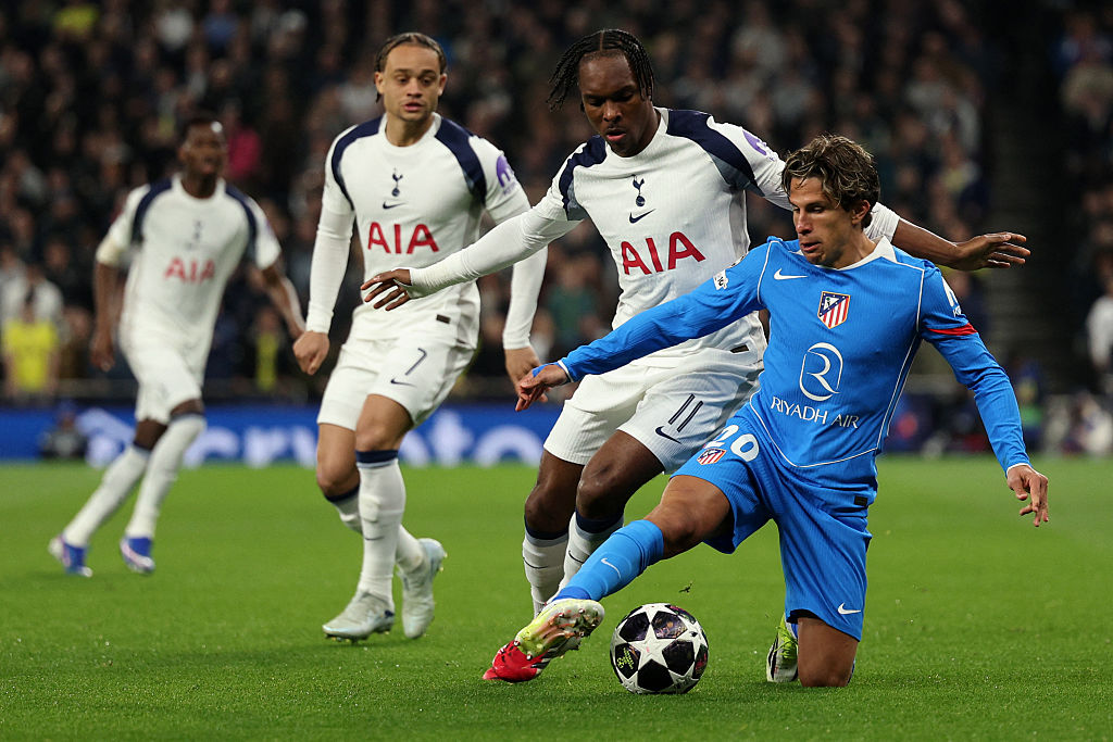 Mathys Tel in action against Atletico Madrid