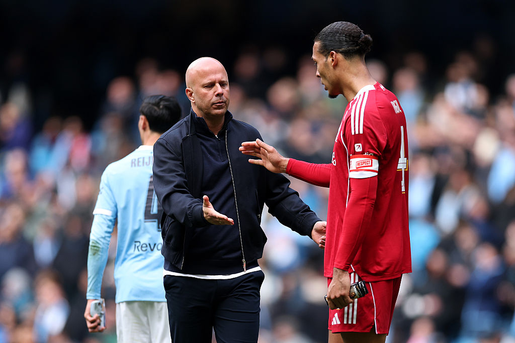 Virgil van Dijk and Arne Slot