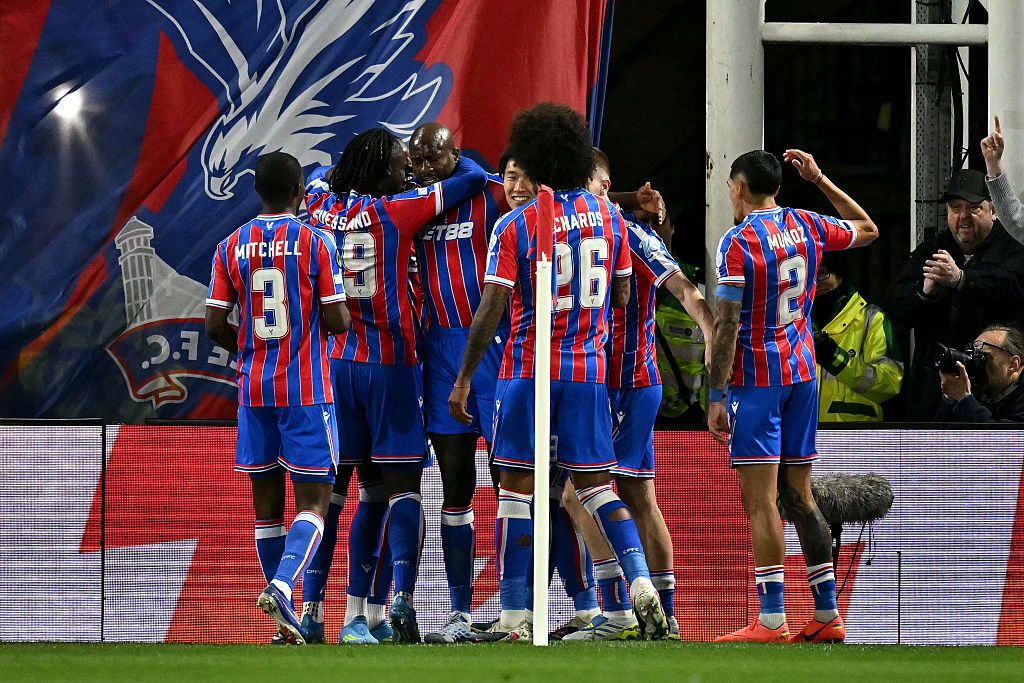 Crystal Palace celebrate against Fiorentina