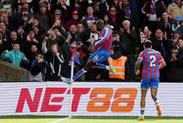 Mateta celebrates his winner