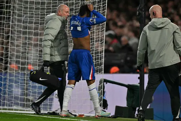Estevao goes off injured against Man Utd