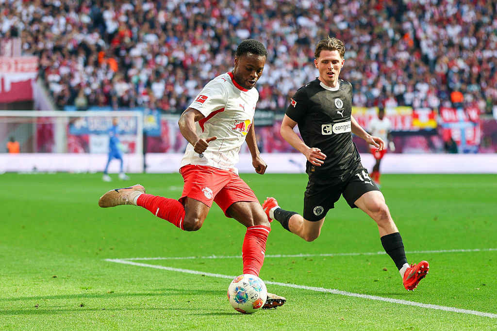 Fin Stevens (right) in action for St Pauli