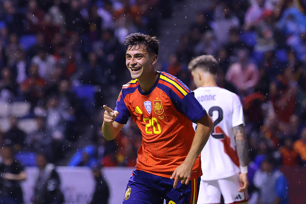Spain midfielder Pedri