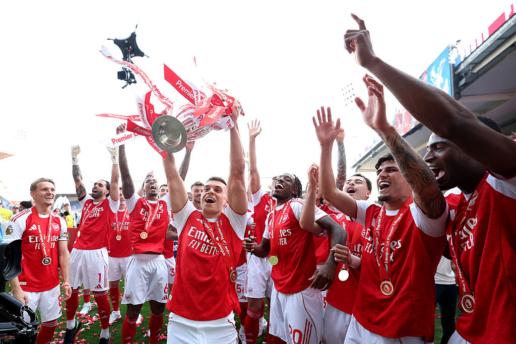 Arsenal to step up pursuit of attacking signings after agreeing deal to sell winger