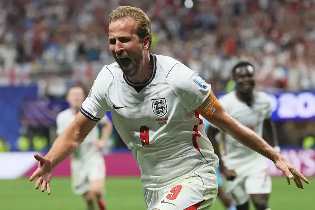 Harry Kane celebrates his winner
