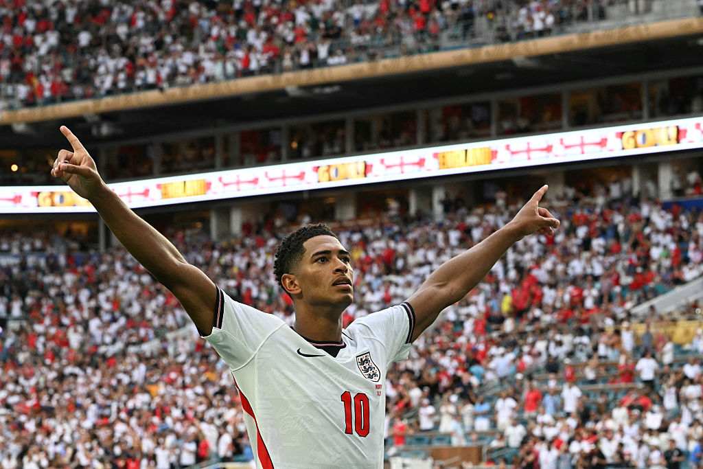 Jude Bellingham celebrates his winner against Norway