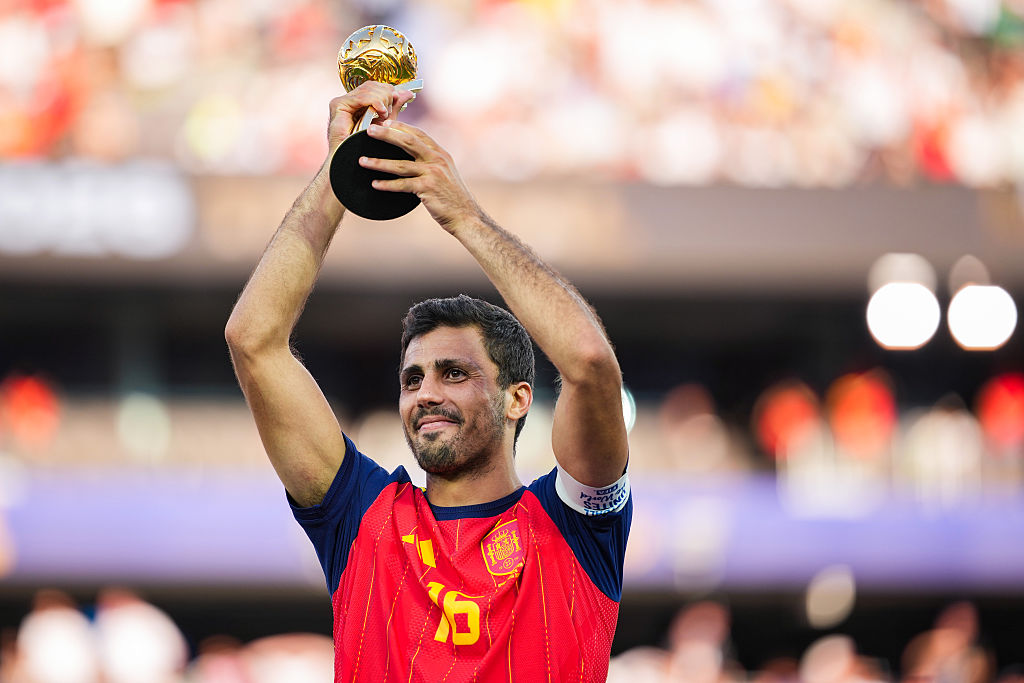 Rodri with his World Cup Golden Ball award