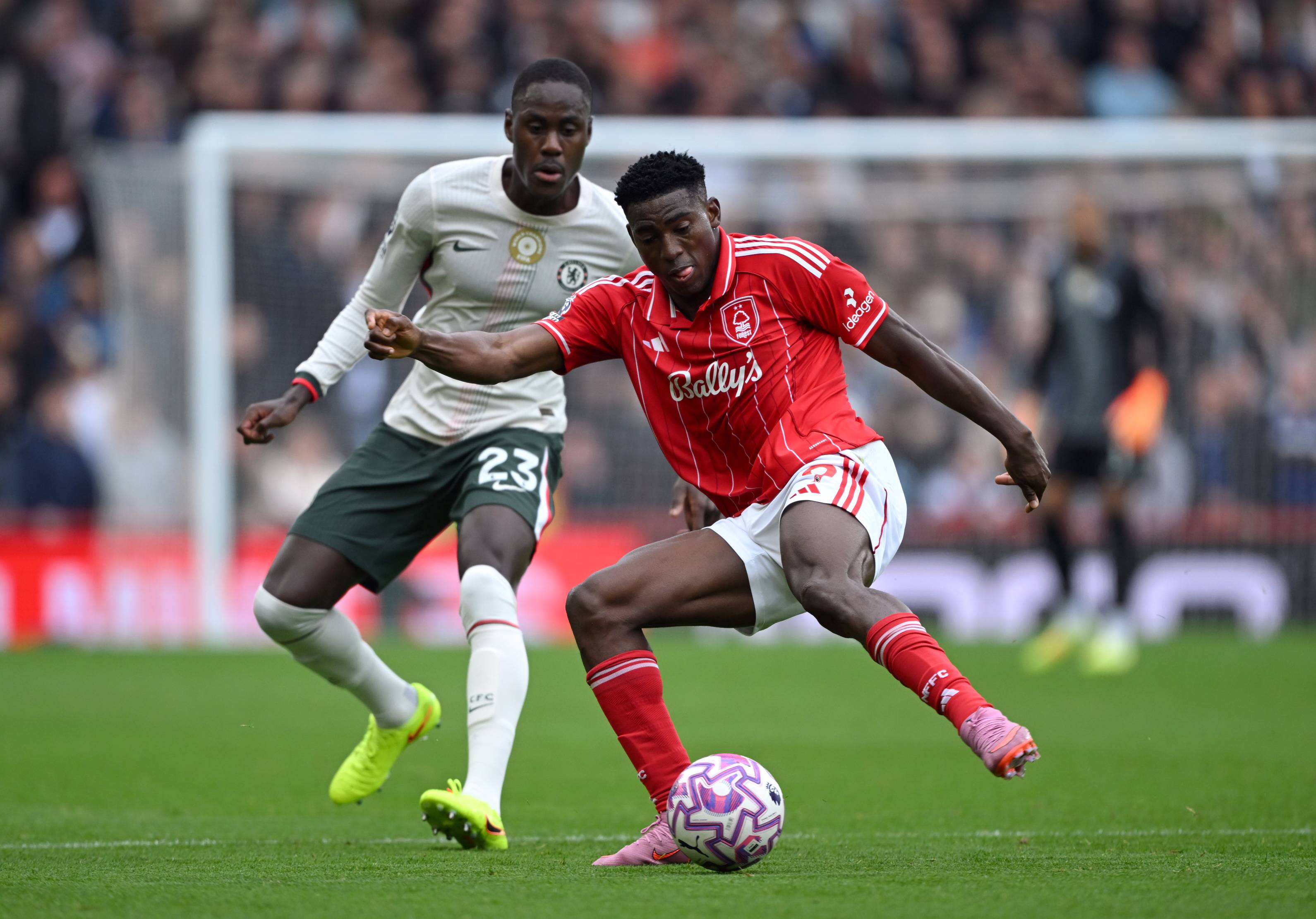 Taiwo Awoniyi in action for Nottingham Forest