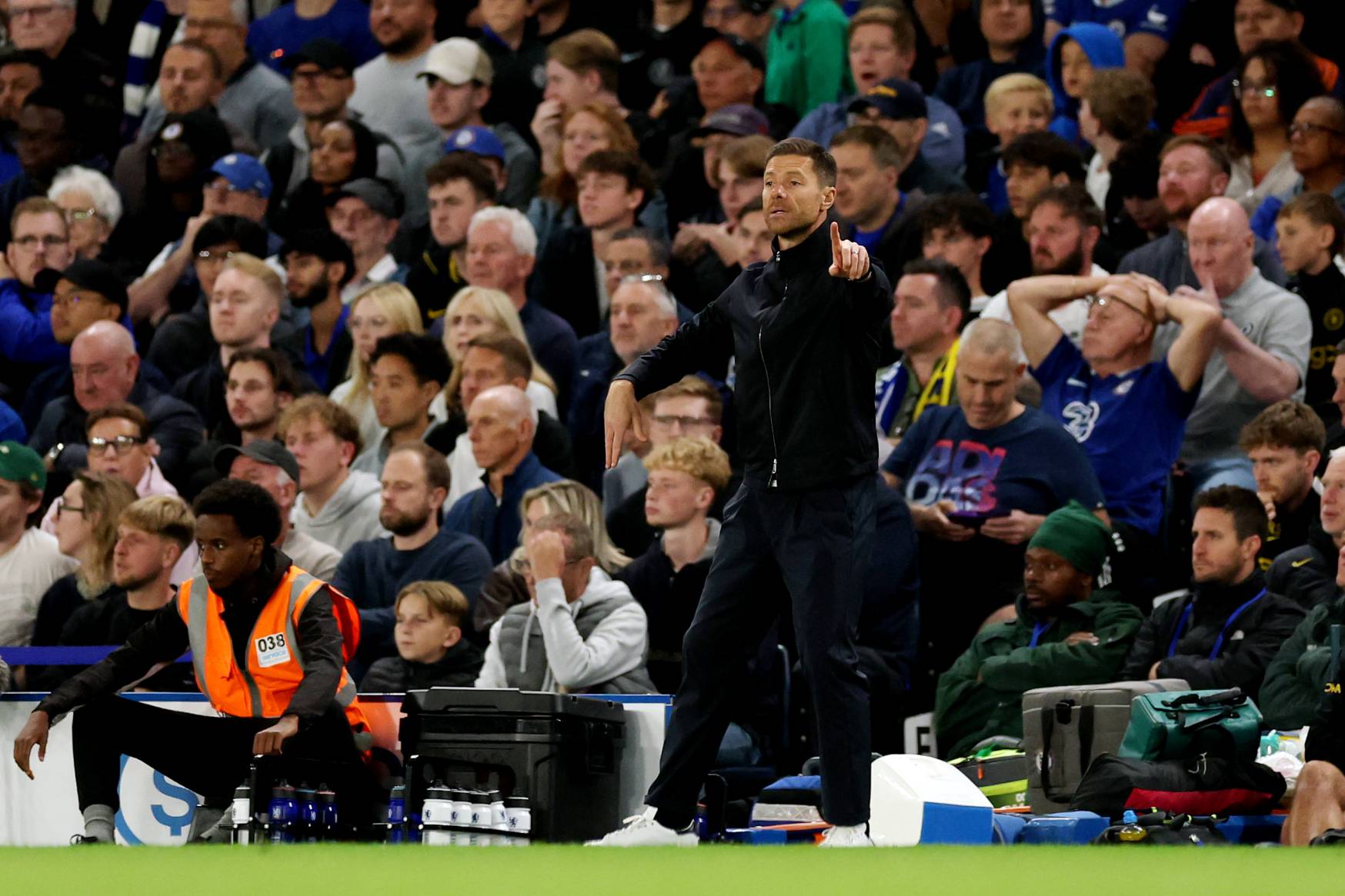 Chelsea boss Xabi Alonso