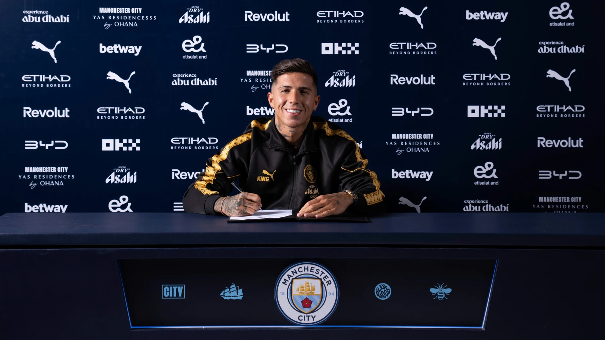Enzo Fernandez has signed for Man City