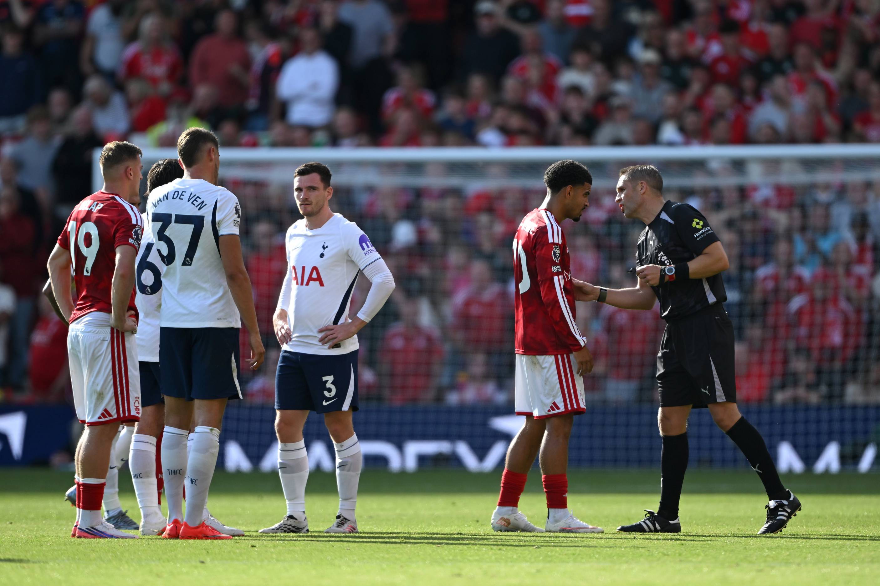 Morgan Gibbs-White speaks to the referee