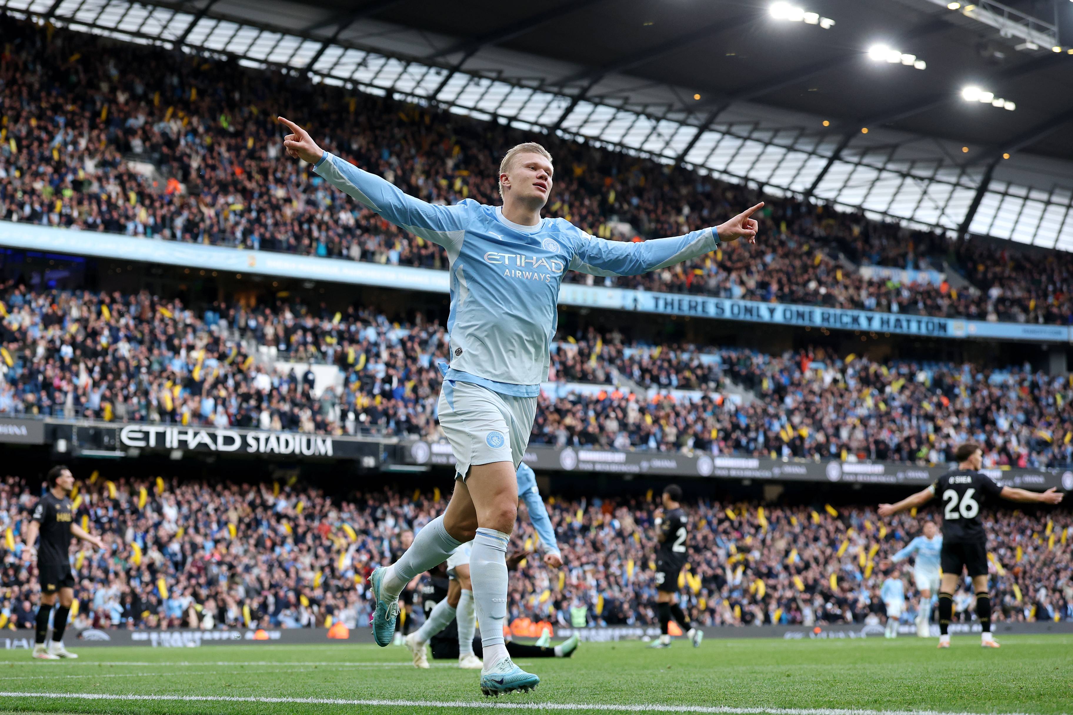 Erling Haaland celebrates
