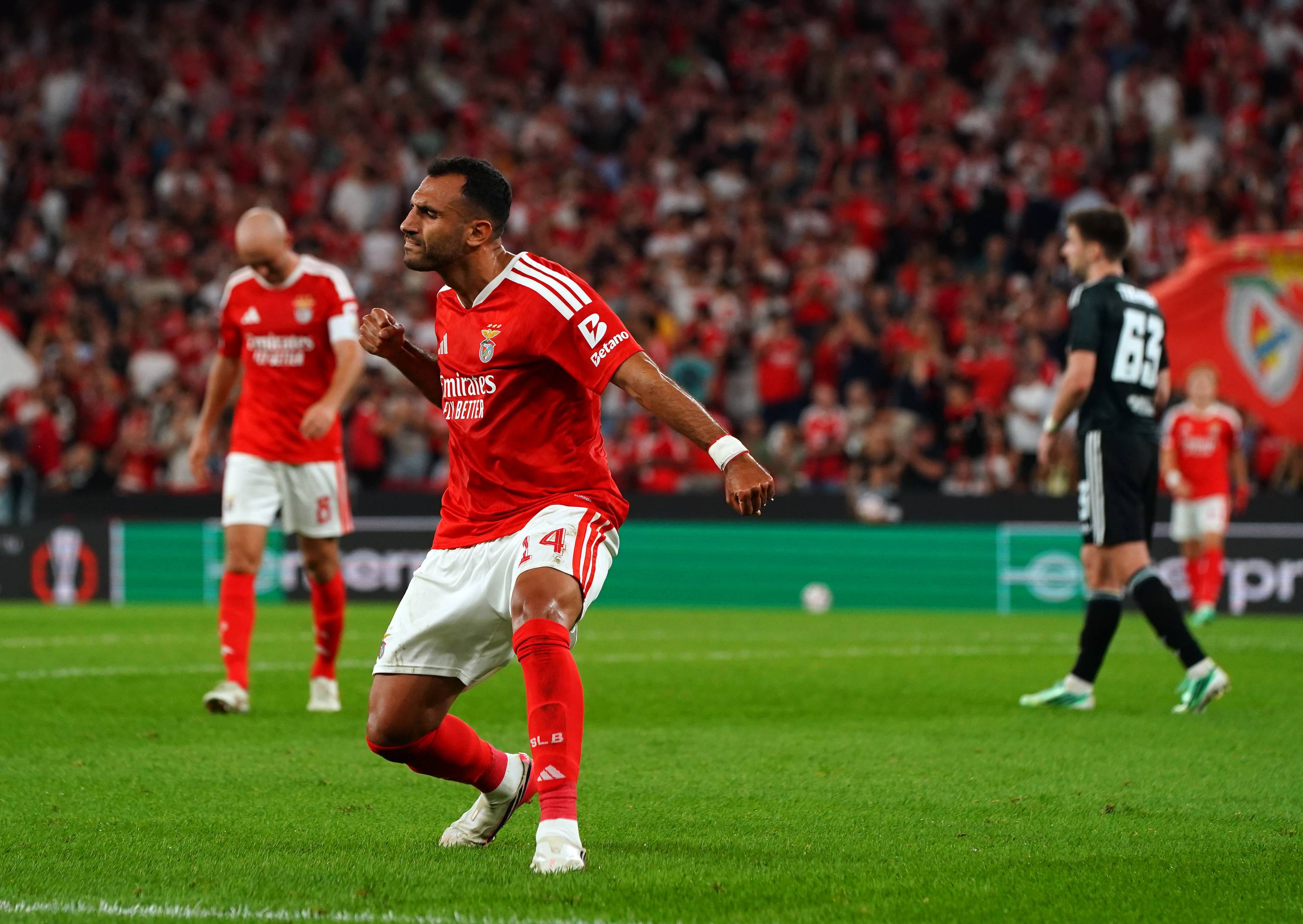Benfica celebrate against Celtic