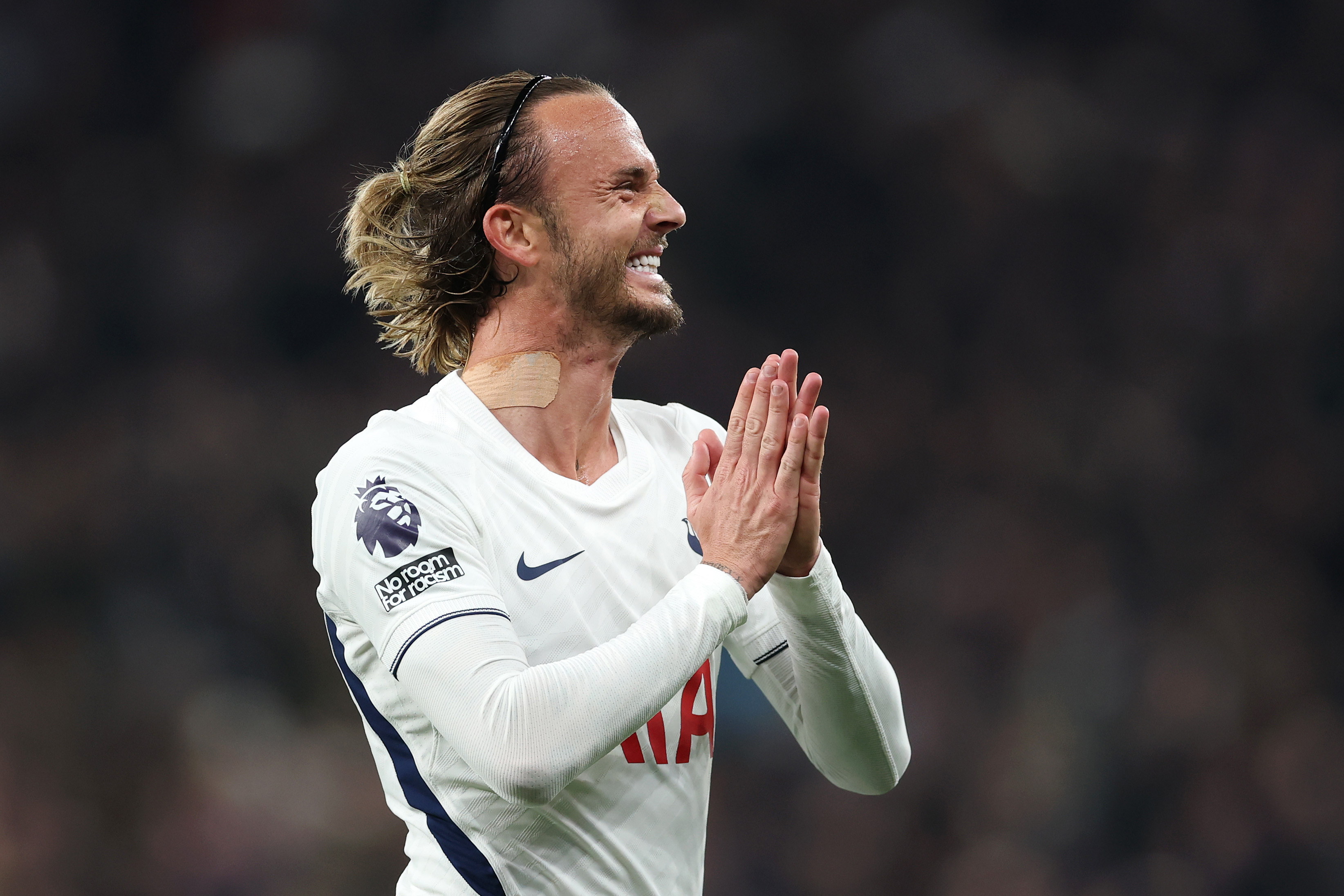 Porro back for Spurs but De Zerbi raises doubts over duo’s involvement against Chelsea - Hayters